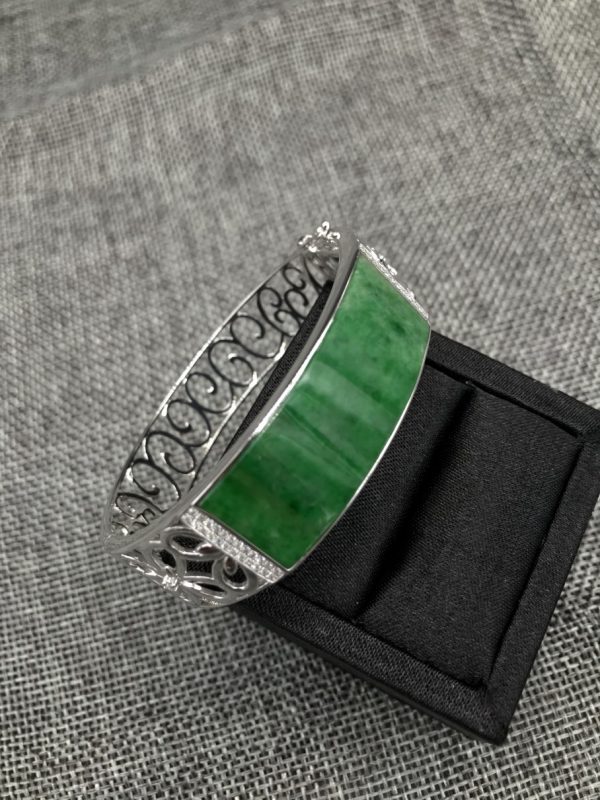 Green Jadeite Bangle In White Gold - Image 2