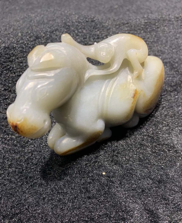 Natural white jade horse with monkey carving nephrite ornament - Image 2