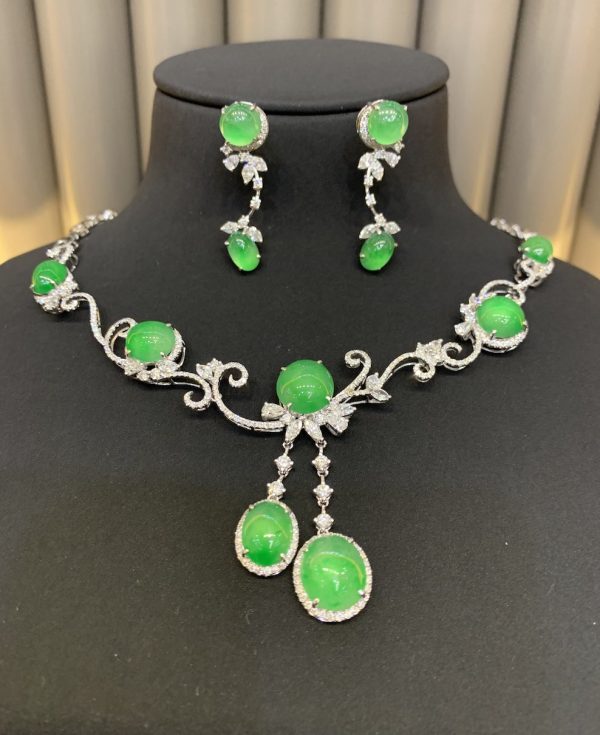highly translucent icy apple green cabochons jadeite necklace earring set