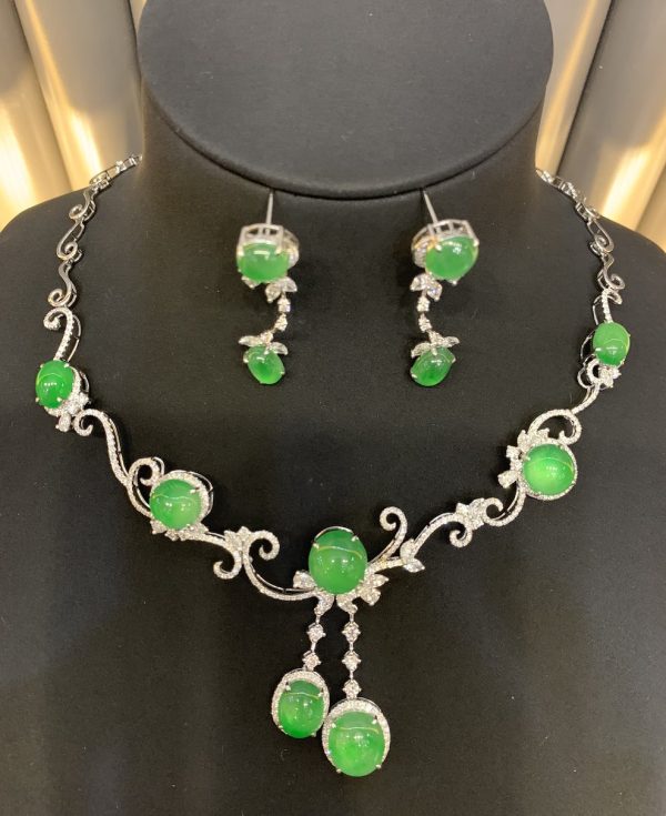 highly translucent icy apple green cabochons jadeite necklace earring set - Image 3