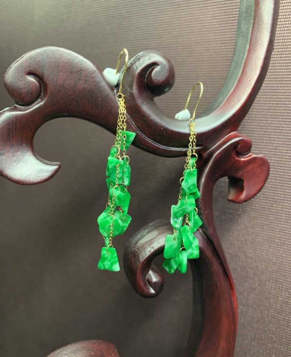 icy translucent vibrant green irregular shape jadeite earring - Image 4