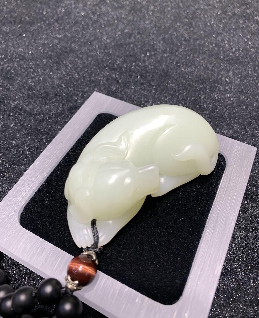 natural white jade dog carving nephrite - Image 5