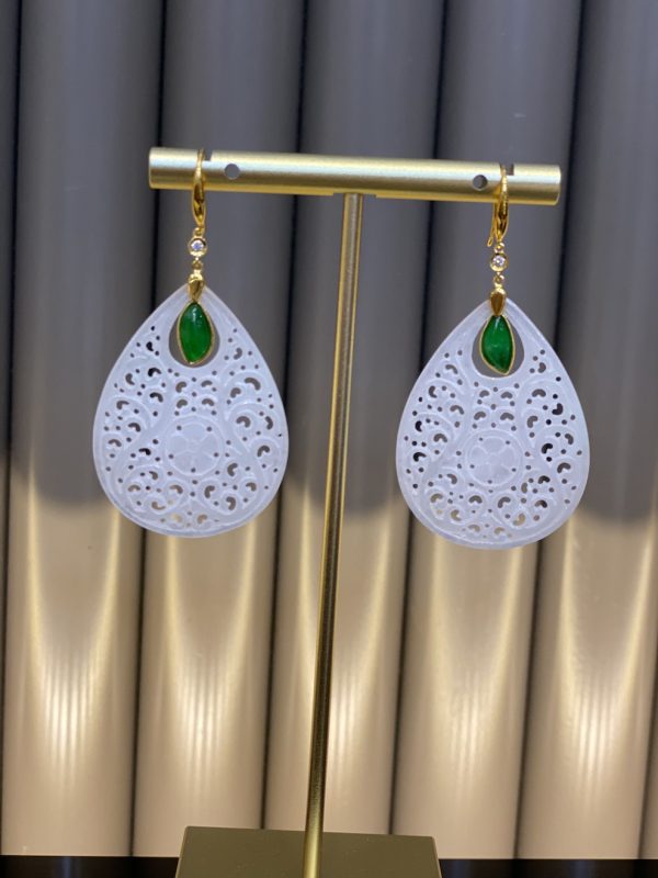 Icy translucent carving teardrop shape jadeite earring - Image 3