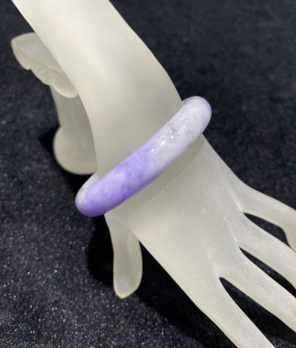 Translucent vibrant lavender jadeite bangle - Image 3