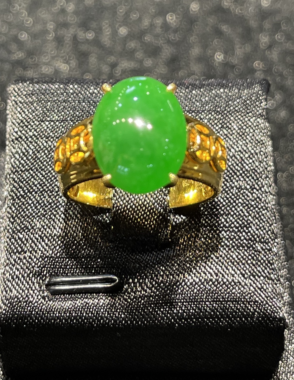 Icy translucent vibrant green cabochon jadeite ring