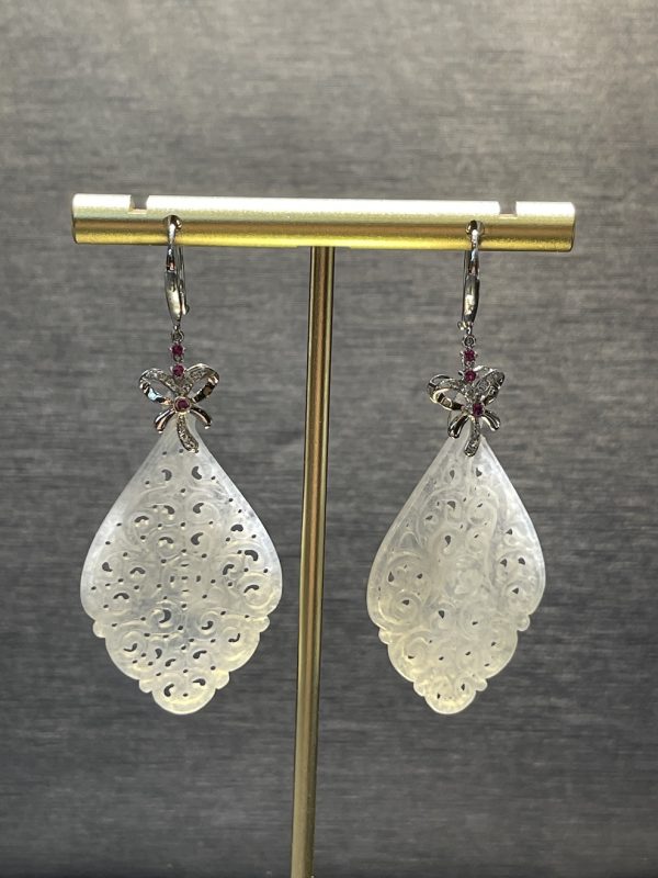 translucent irregular carving shape icy jadeite earring