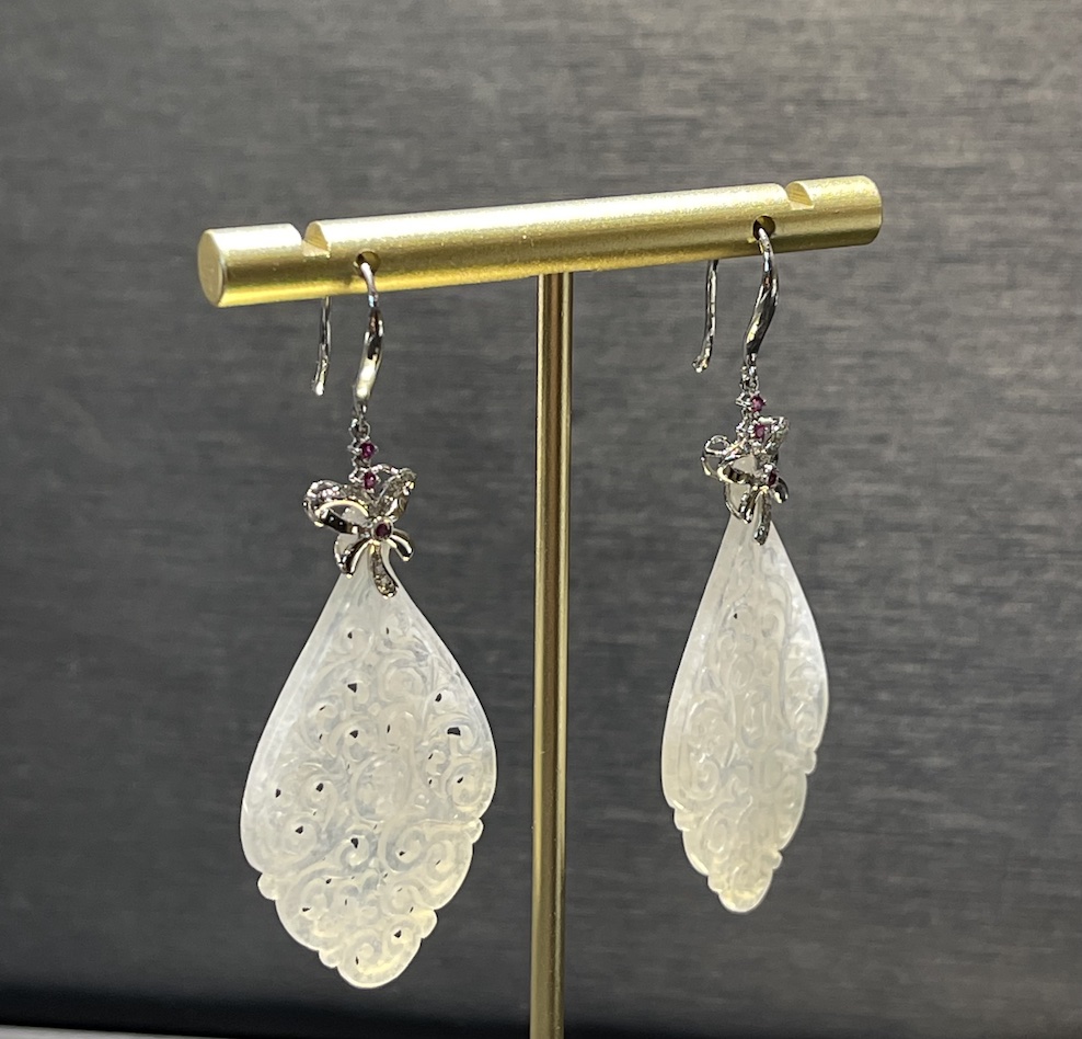 translucent irregular carving shape icy jadeite earring - Image 5
