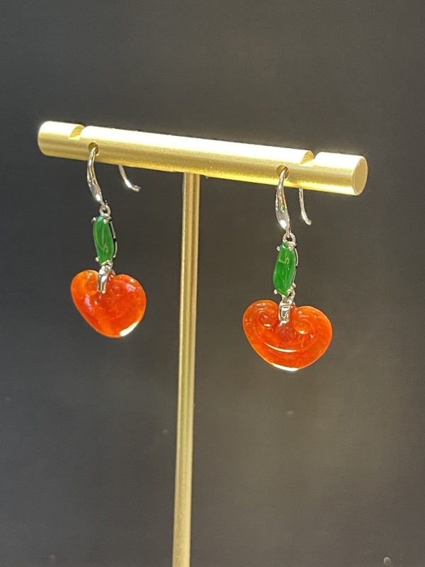 Translucent vibrant reddish Ruyi jadeite earring[SOLD OUT] - Image 4