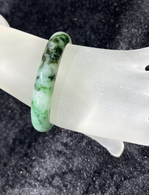 Translucent faint old pit green jadeite bangle - Image 2