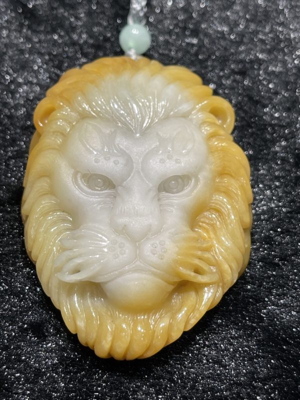 translucent honey yellow lion head jadeite pendant[SOLD OUT]