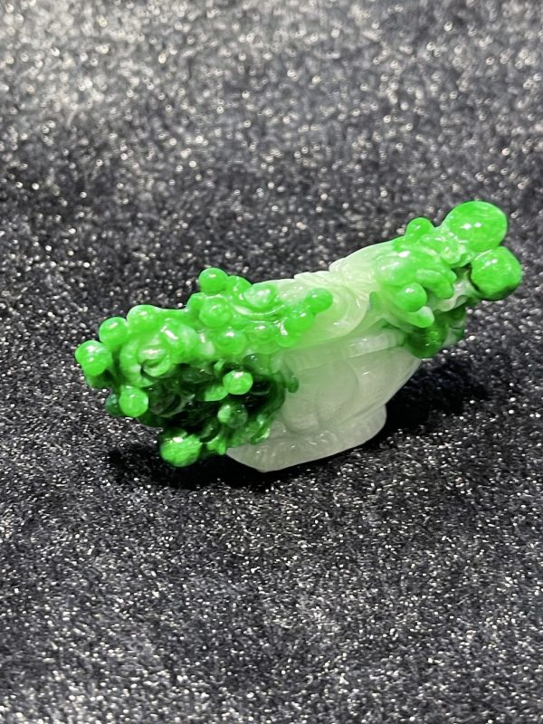 translucent vibrant green blossom flower jadeite ornament - Image 2
