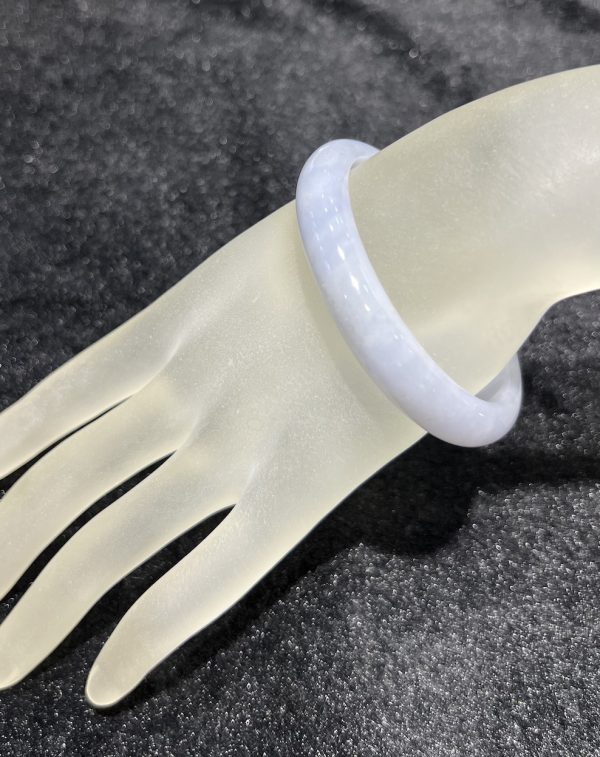 Translucent faint lavender oval shape jadeite bangle - Image 2