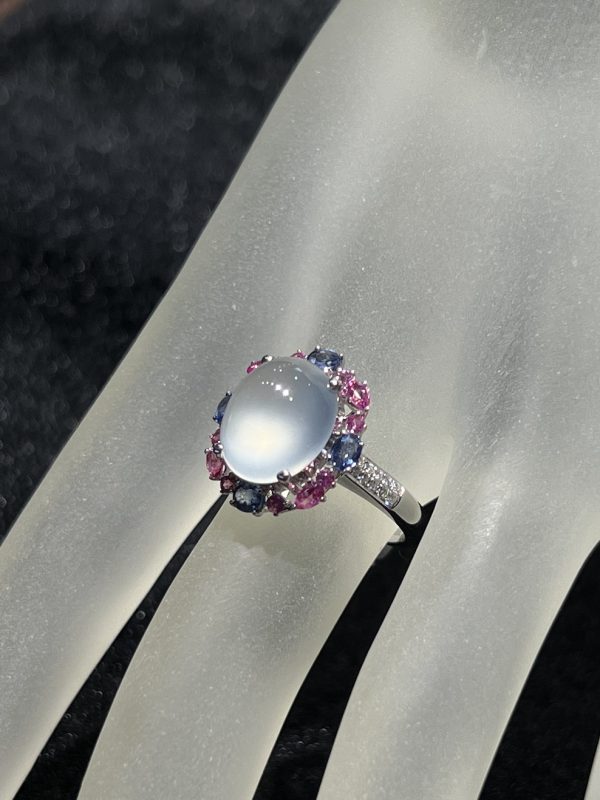 near Transparent glassy cabochon jadeite ring[SOLD OUT] - Image 3