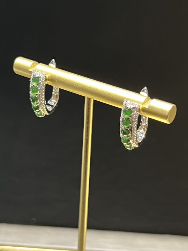 highly translucent vibrant green cabochons jadeite earring[SOLD OUT] - Image 3