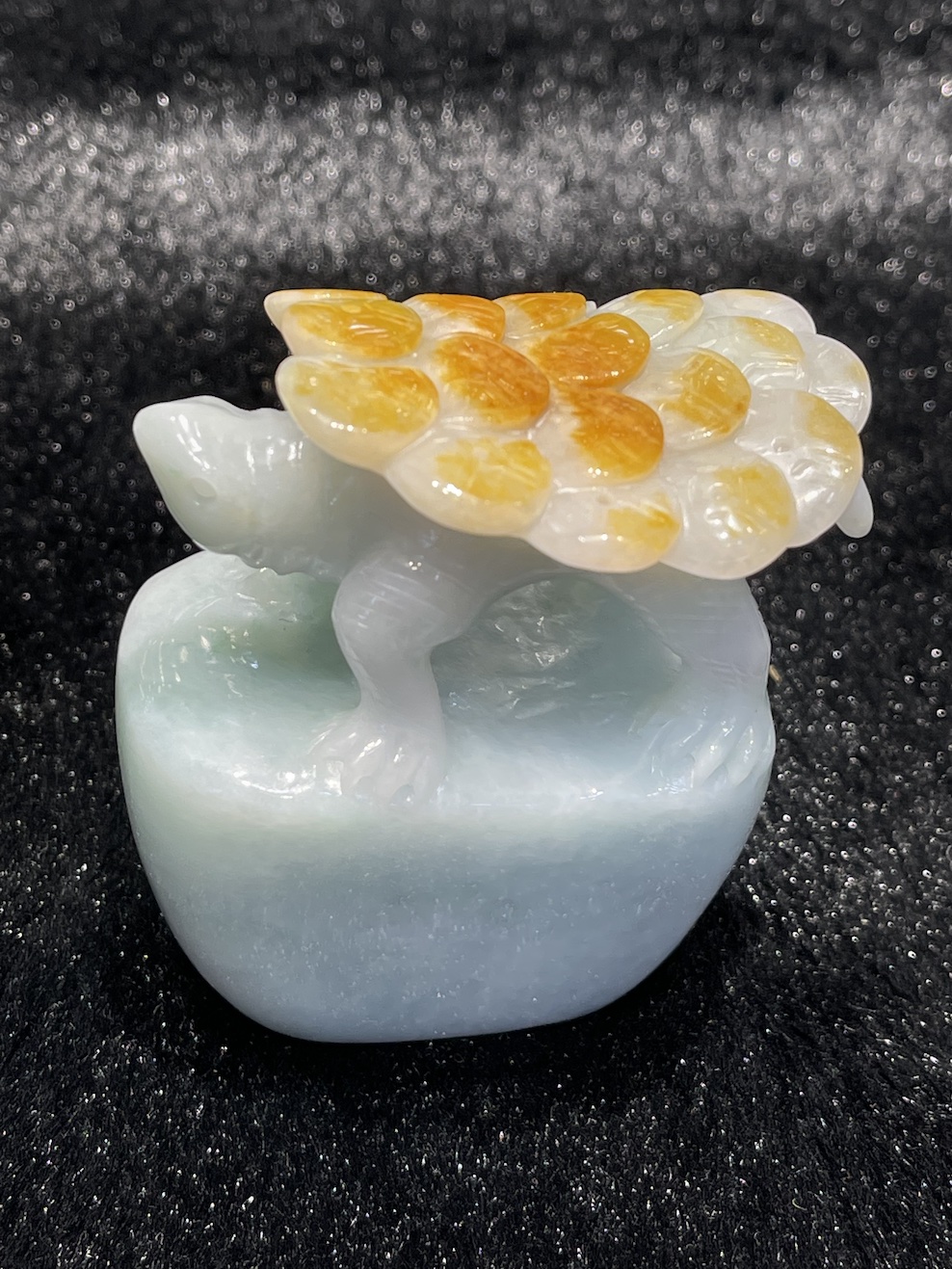 translucent gold coin turtle jadeite ornament - Image 2