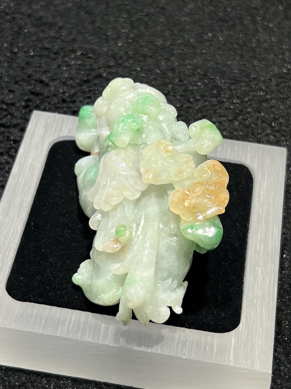 translucent triple colour Pixiu jadeite ornament - Image 5