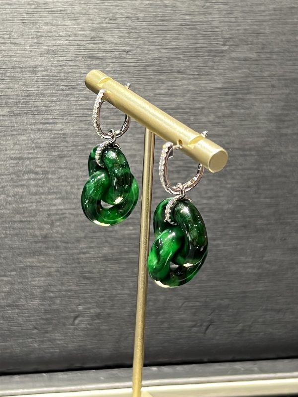 icy translucent vibrant old pit green double hoop jadeite earring[SOLD OUT] - Image 4