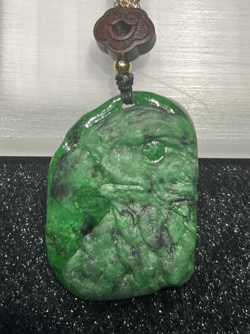 translucent vibrant green eagle jadeite pendant - Image 3