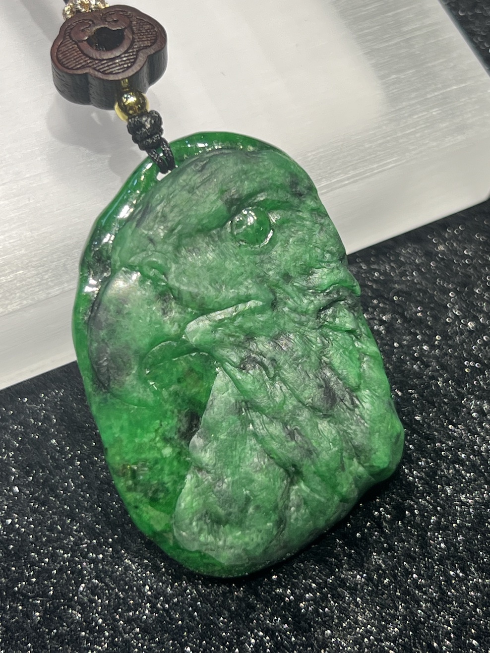 translucent vibrant green eagle jadeite pendant - Image 6