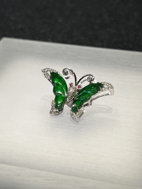 icy translucent old pit green butterfly jadeite pendant/brooch[SOLD OUT] - Image 4