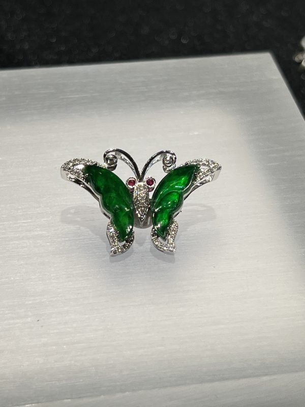 icy translucent old pit green butterfly jadeite pendant/brooch[SOLD OUT]