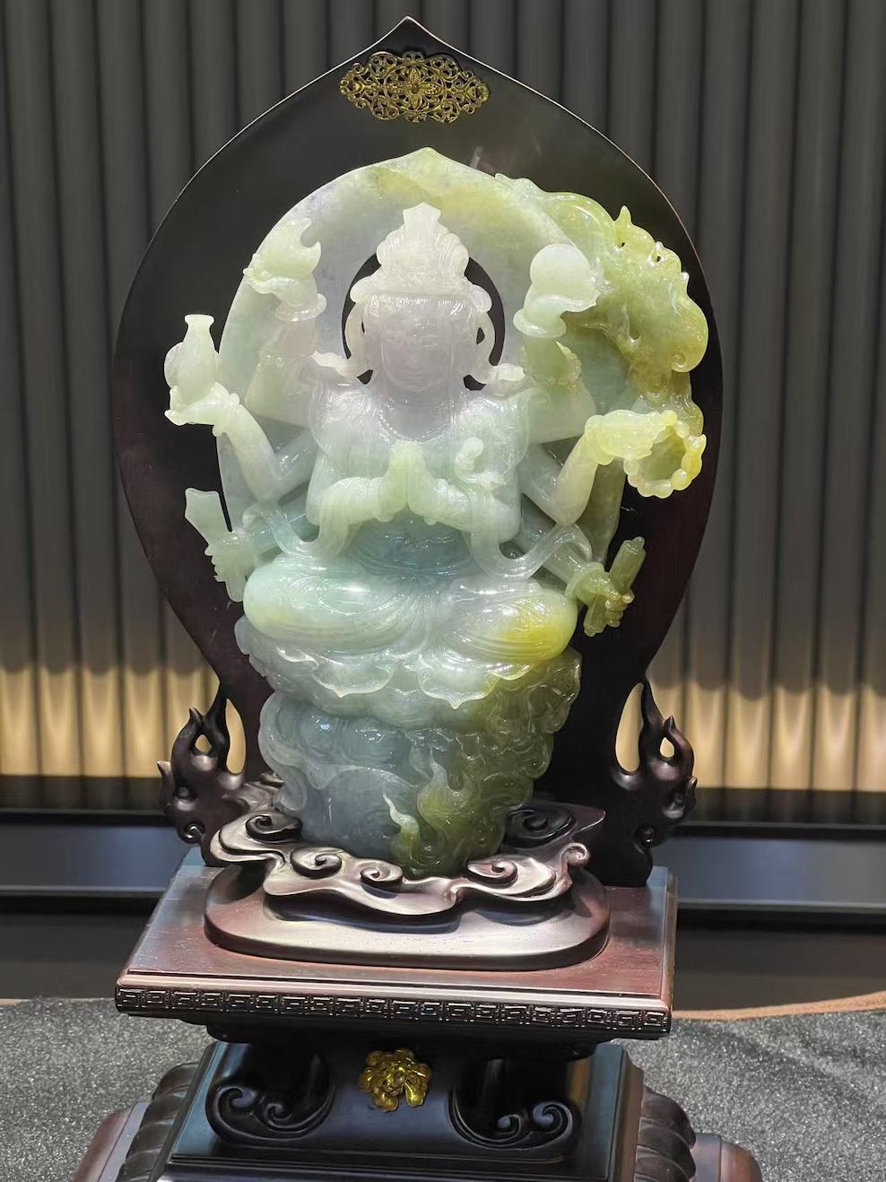 Translucent Lavender-Green-Yellow Thousand-Hand Guanyin Jadeite ornament