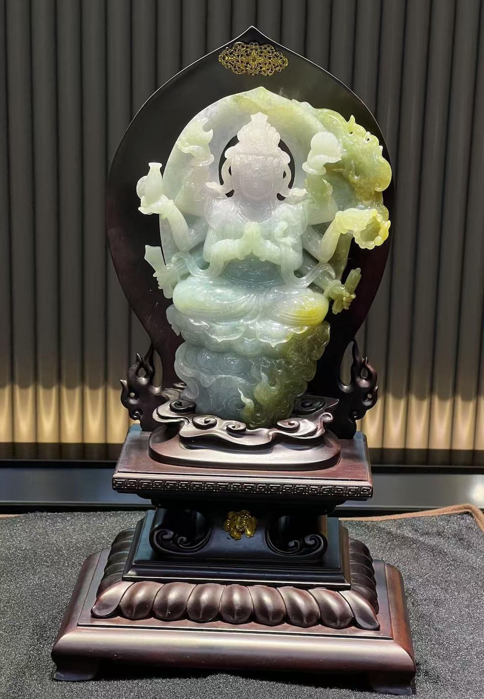 Translucent Lavender-Green-Yellow Thousand-Hand Guanyin Jadeite ornament