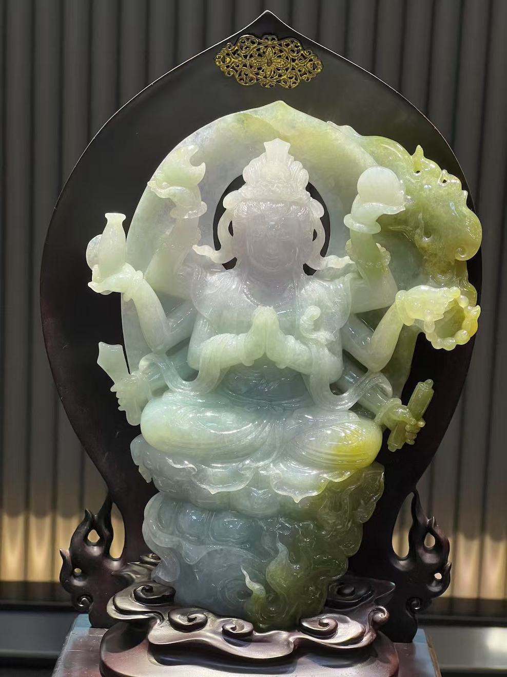 Translucent Lavender-Green-Yellow Thousand-Hand Guanyin Jadeite ornament