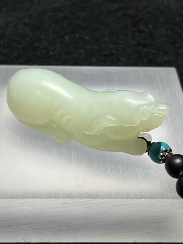 Natural White Jade Dog Carving Nephrite[SOLD OUT] - Image 2