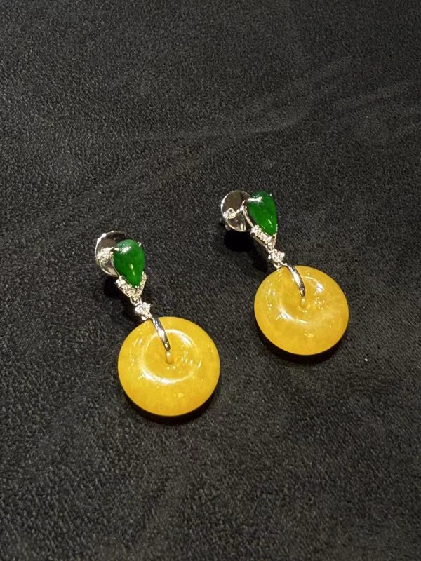 Vibrant Yellow safety knot with Green Jadeite Earrings in 18K white gold with diamonds – natural Type A jadeite