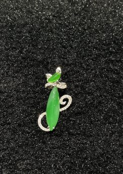 icy translucent vibrant green cat design jadeite pendant