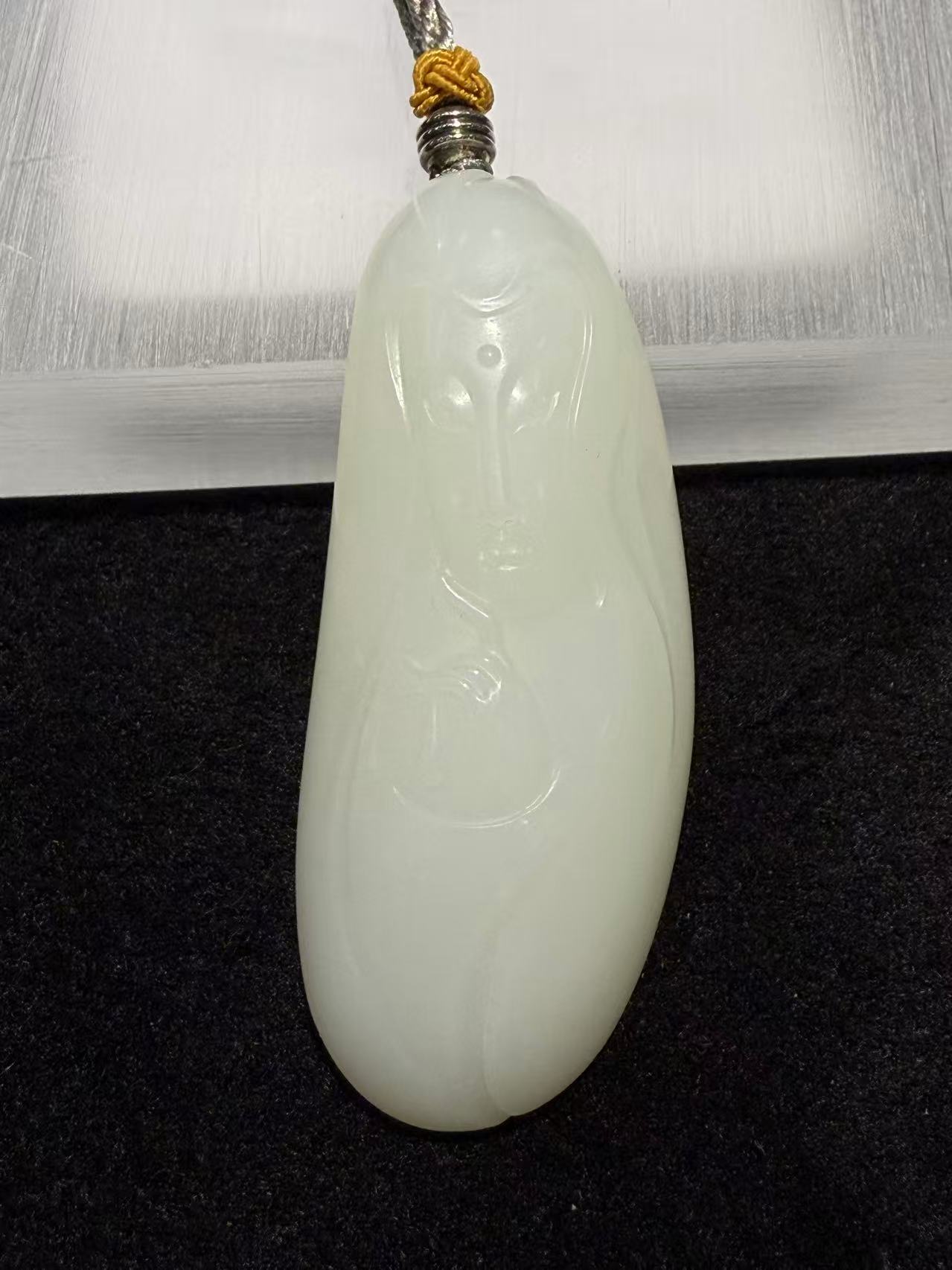 natural white nephrite jade Guanyin pendant Hotian jade carving